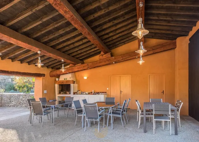L'ancien Pigeonnier - Piscine Feriehus